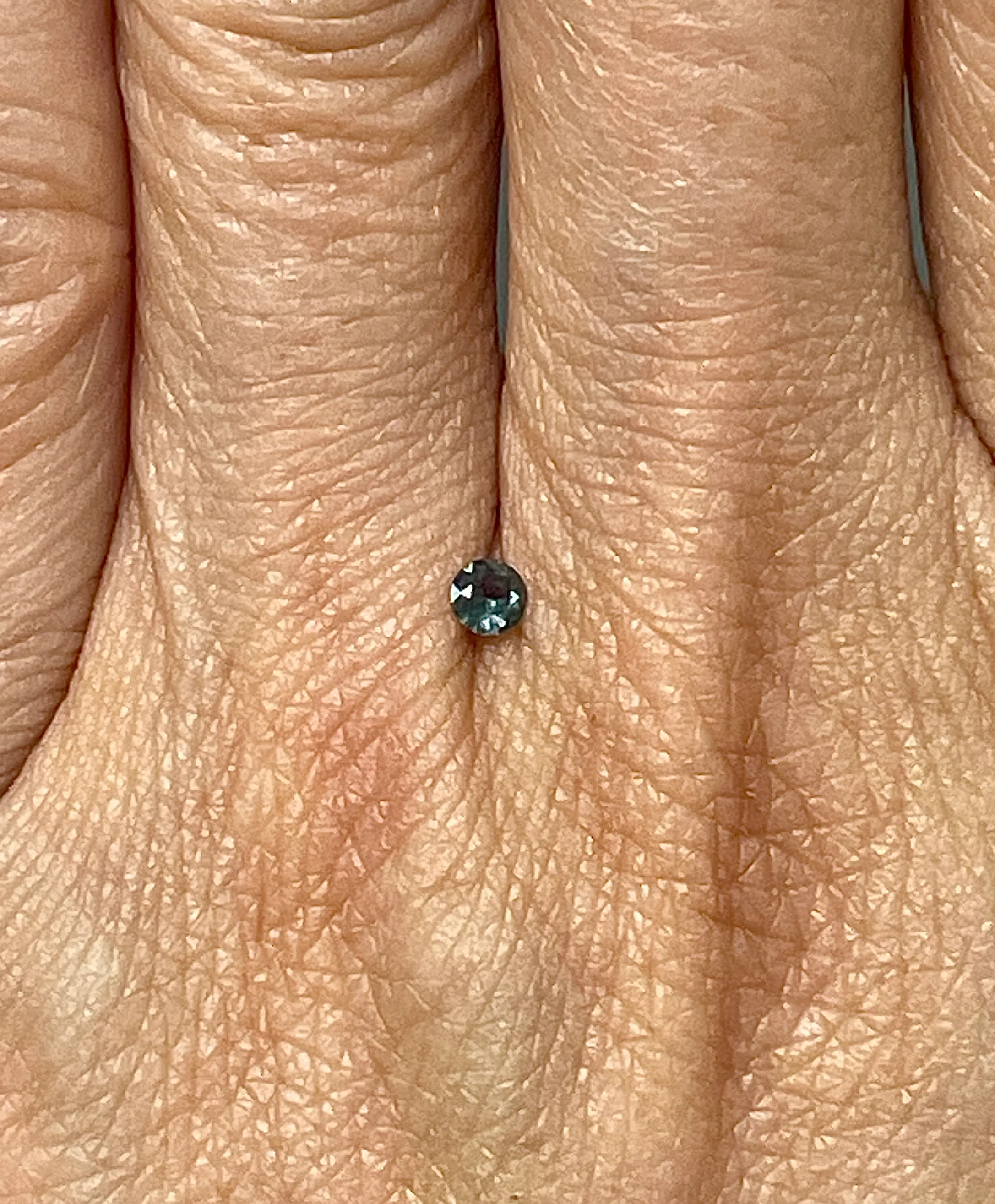 0.11 Carat Alexandrite - Russian - GIA - Image 2