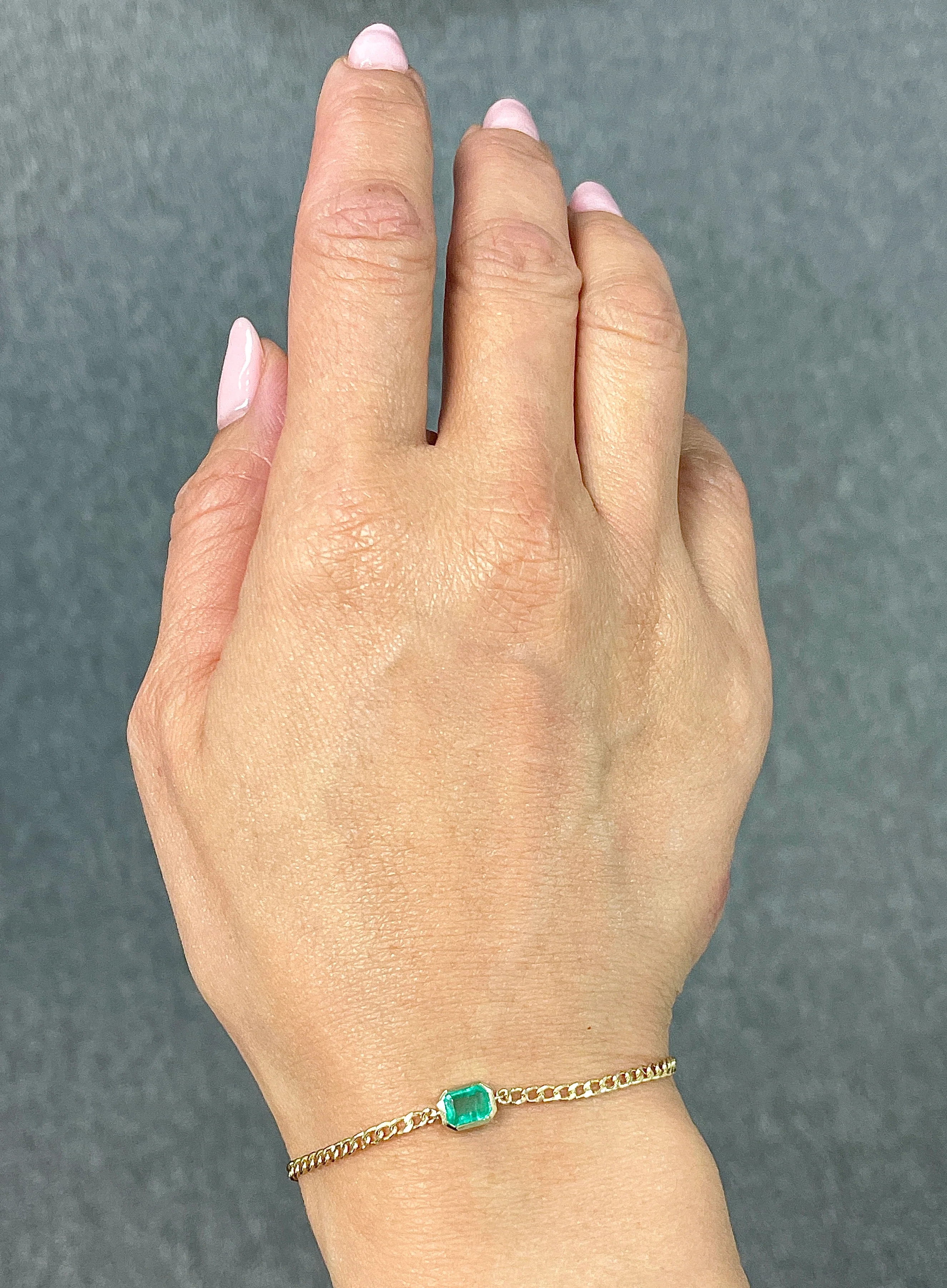 0.39 Carat Emerald Bezel Bracelet - Image 2