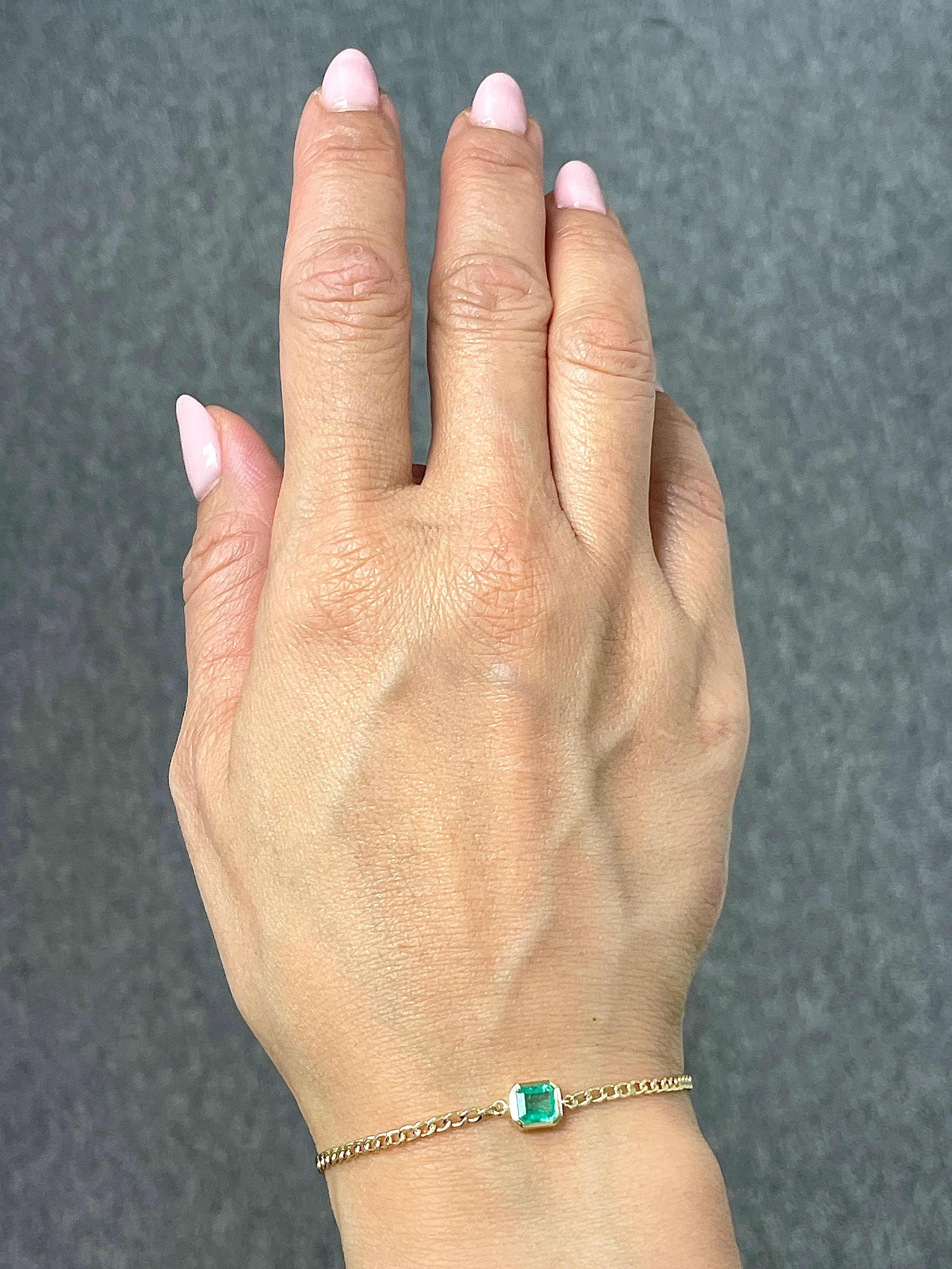 0.43 Carat Emerald Bezel Bracelet - Image 2