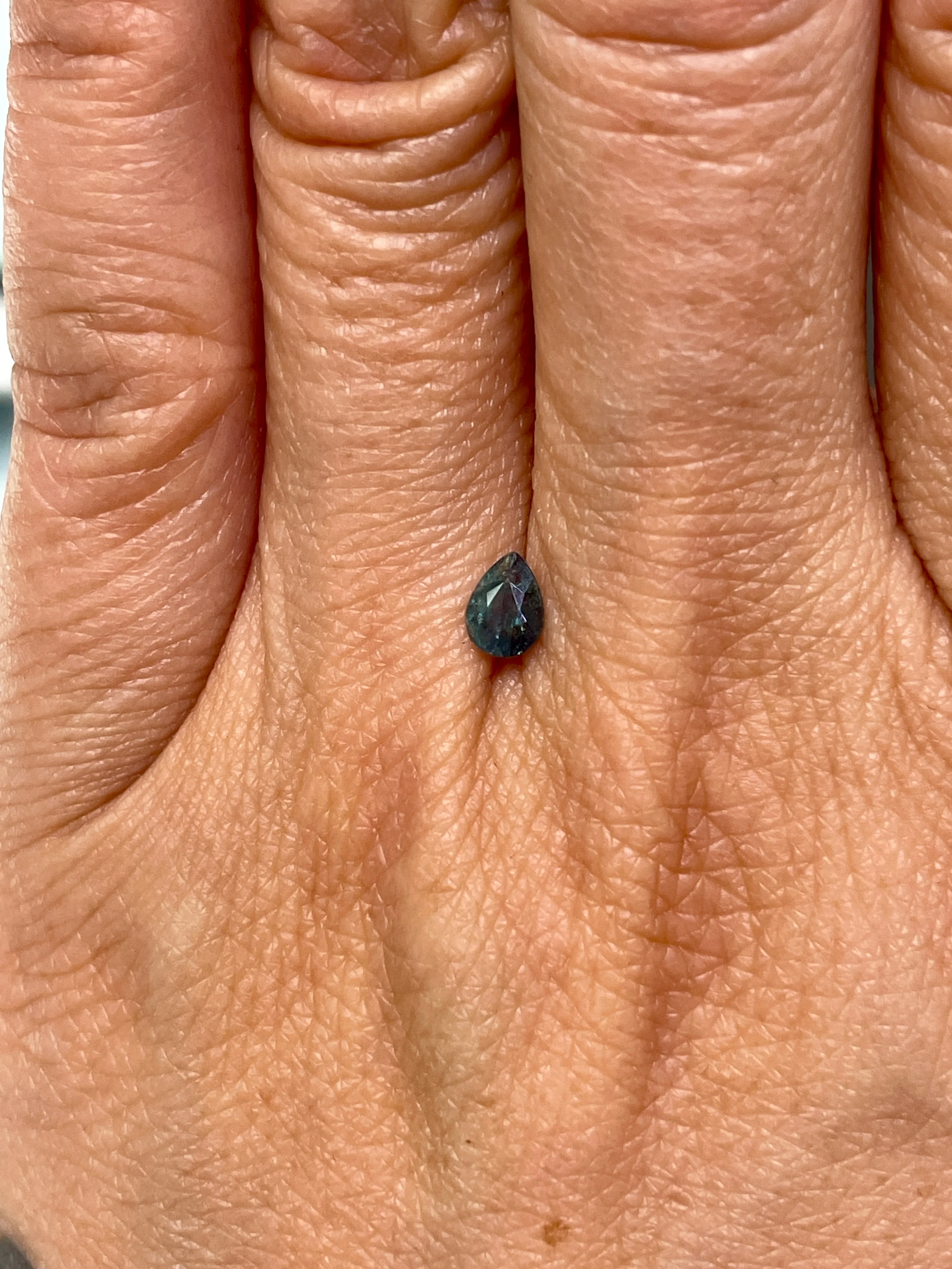 0.40 Carat Alexandrite - Russian - GIA - Image 2