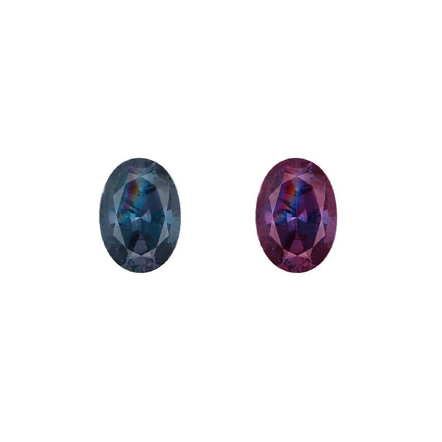 0.76 Carat Alexandrite and Diamond Ring- GIA - Image 2