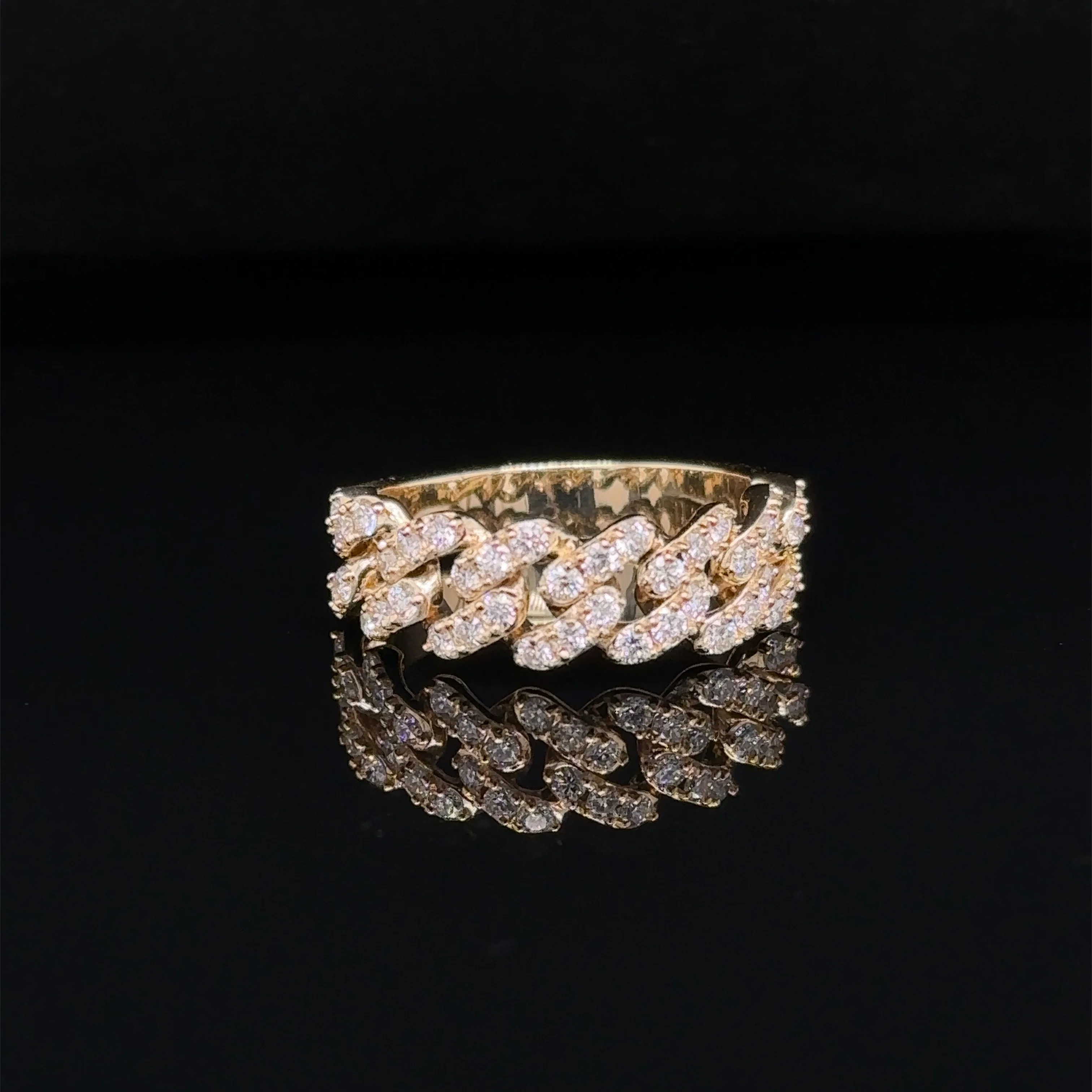 0.90 Carat Cuban Diamond Ring - Image 3