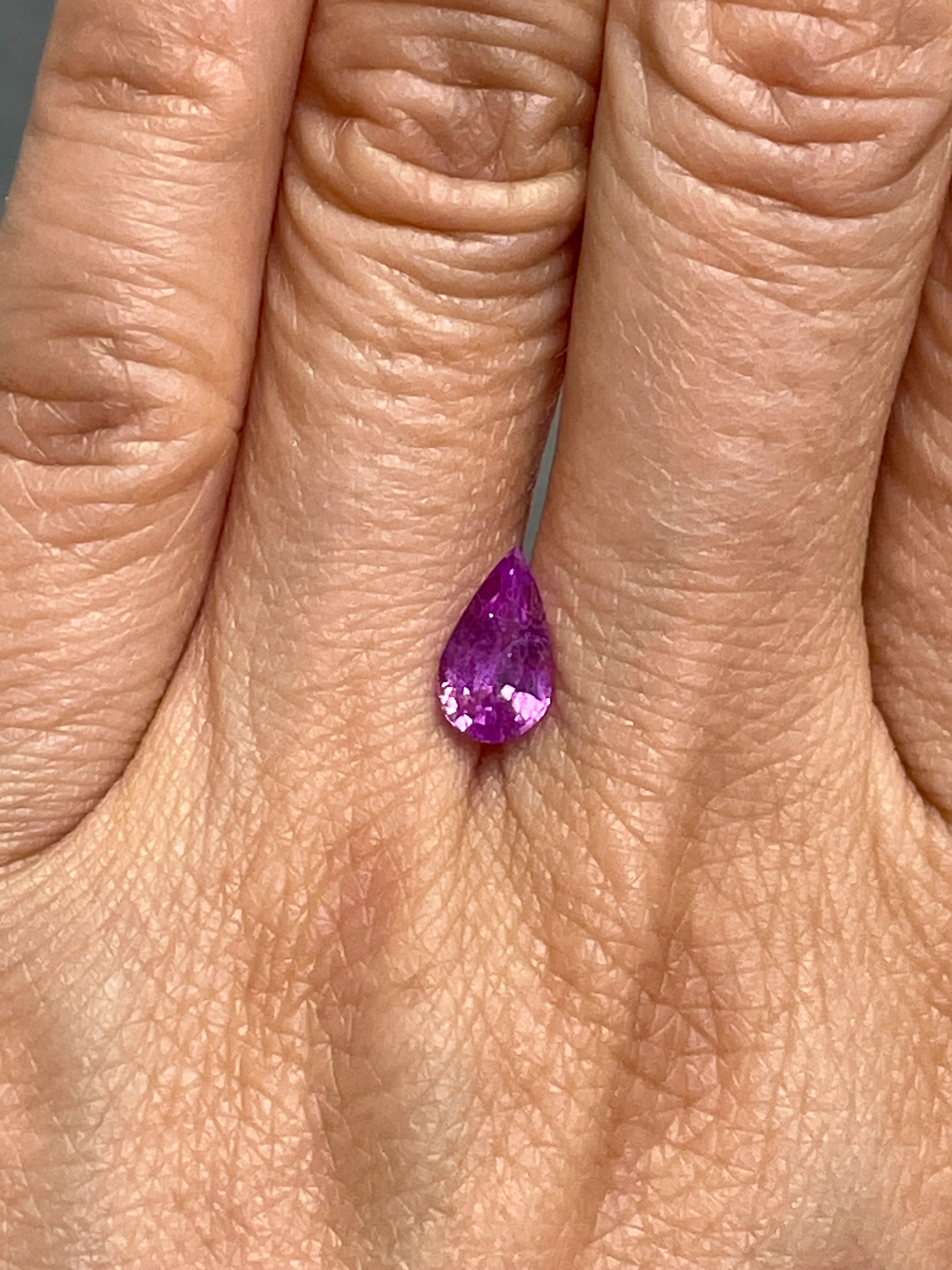 1.76 Carat Pink Sapphire - Image 2