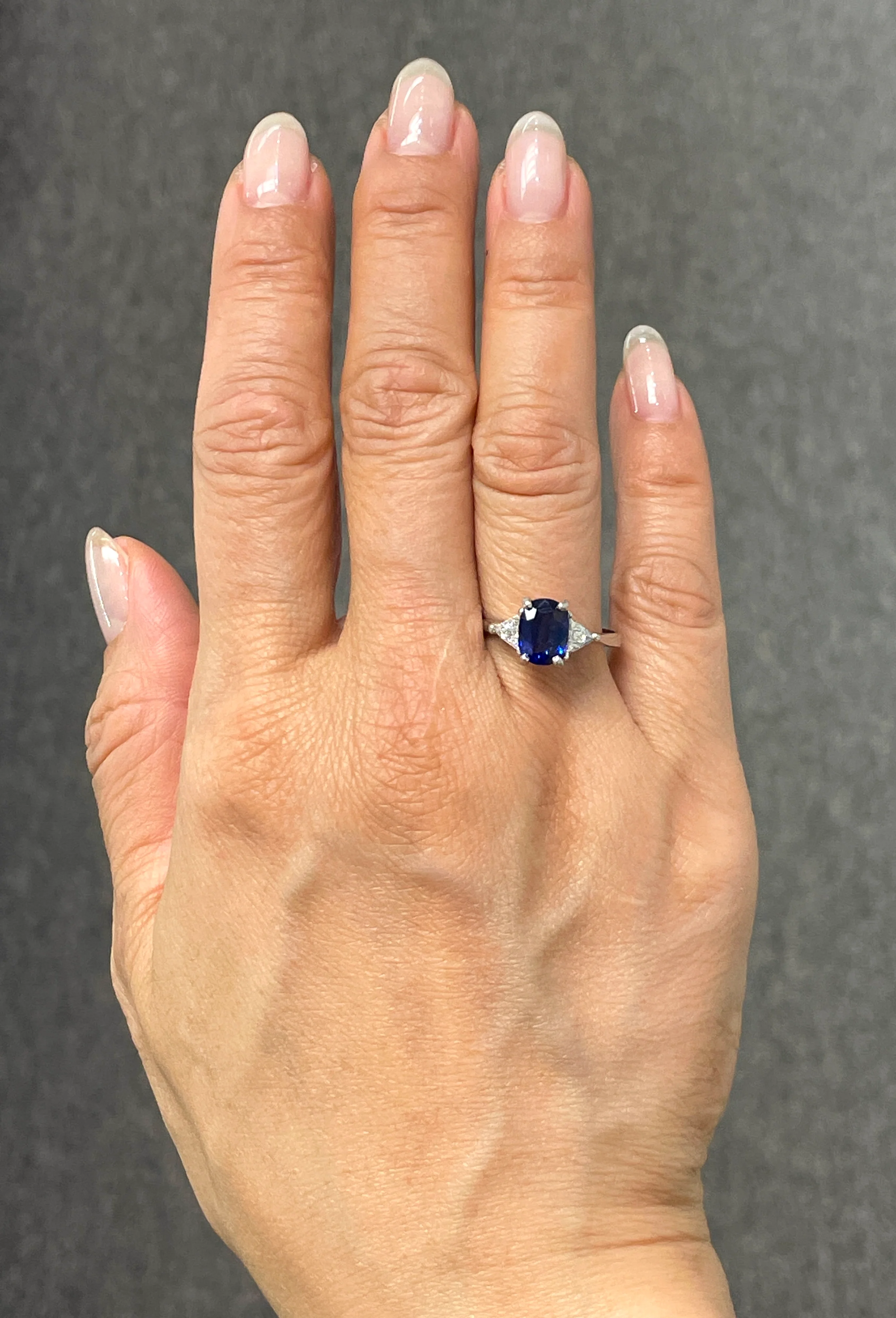 1.80 Carat Sapphire and Diamond Ring - Image 2