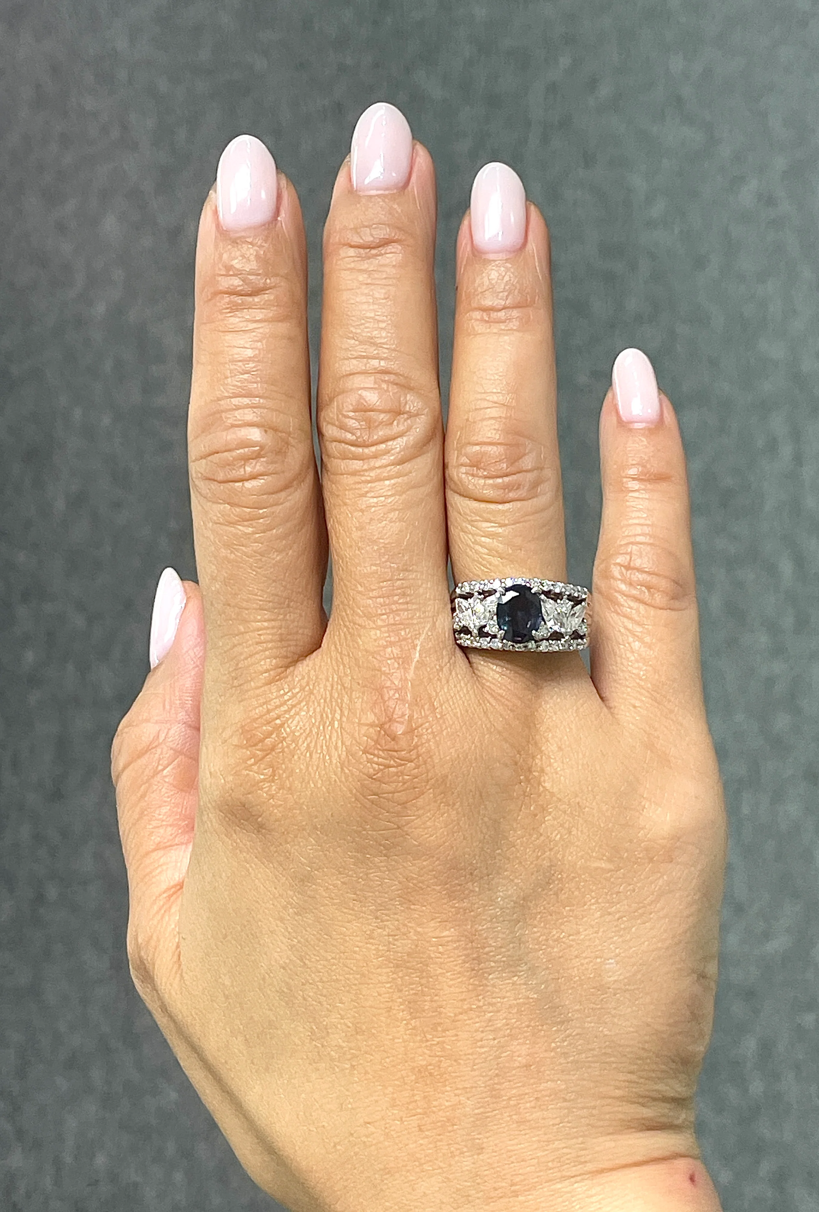 1.82 Carat Alexandrite and Diamond Ring - GIA - Image 8