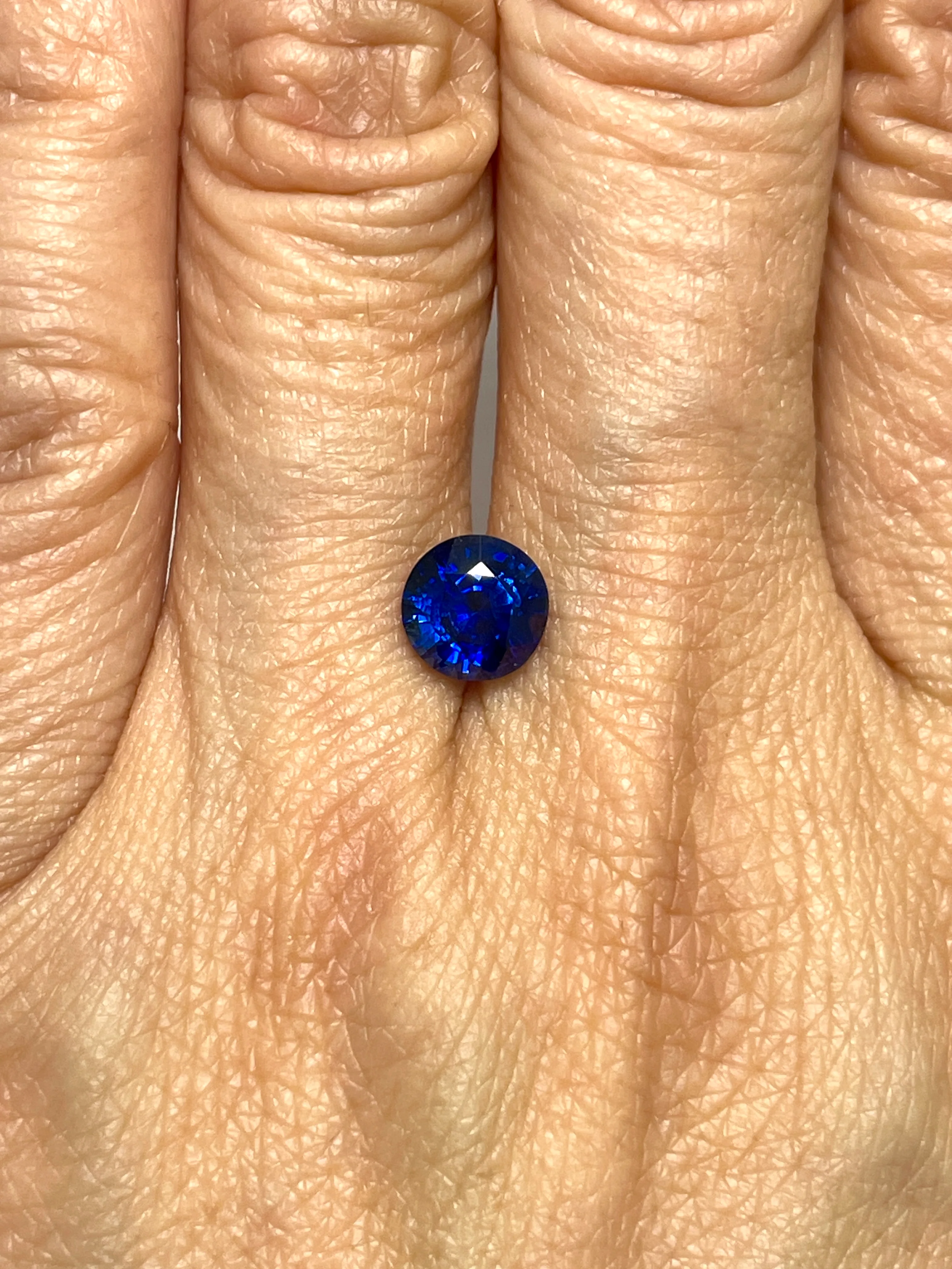 1.90 Carat Blue Sapphire - Image 2