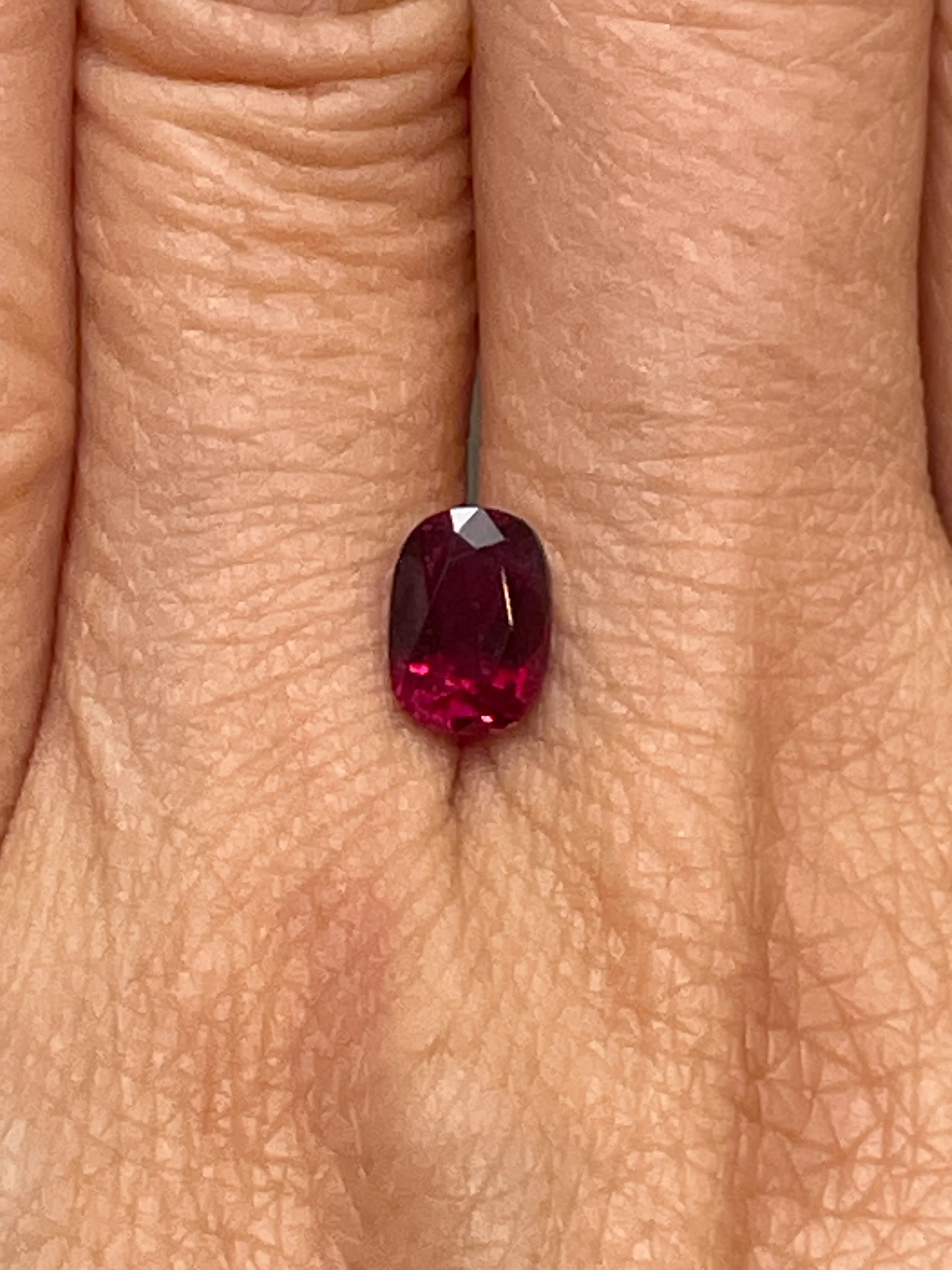 1.97 Carat Ruby - GIA - Image 2