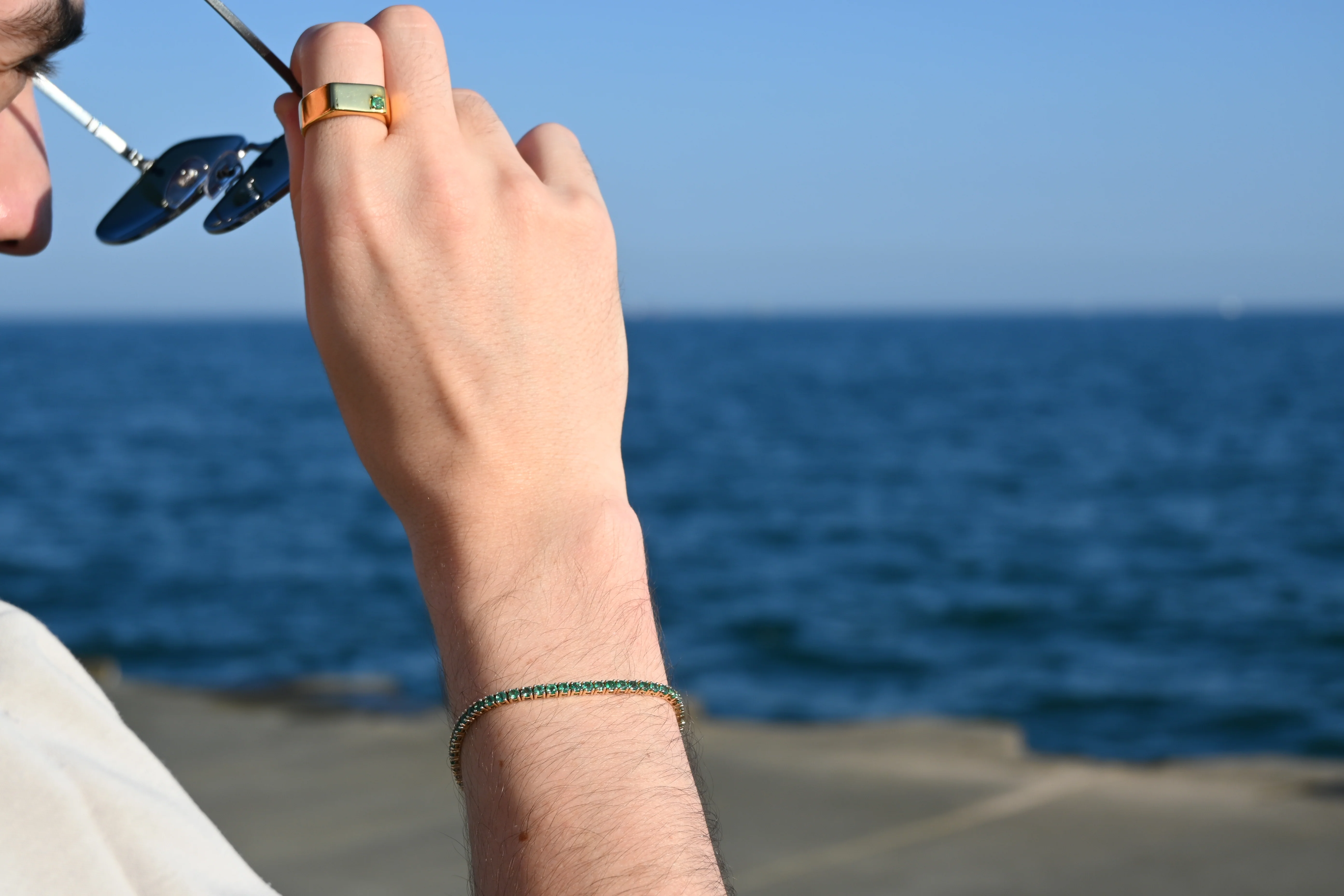2.15 Carat Emerald Tennis Bracelet - Image 3