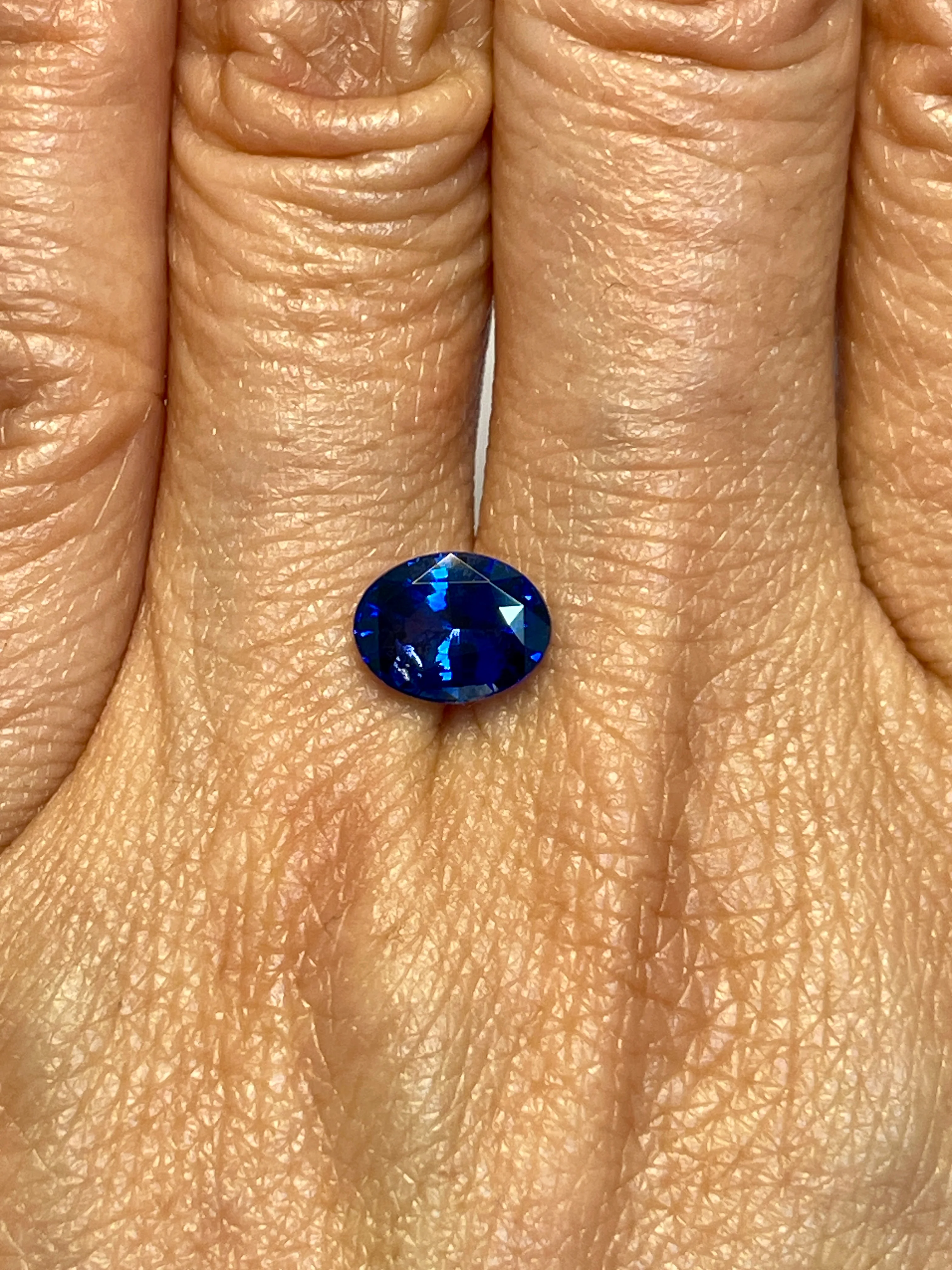 2.21 Carat Blue Sapphire - Image 3
