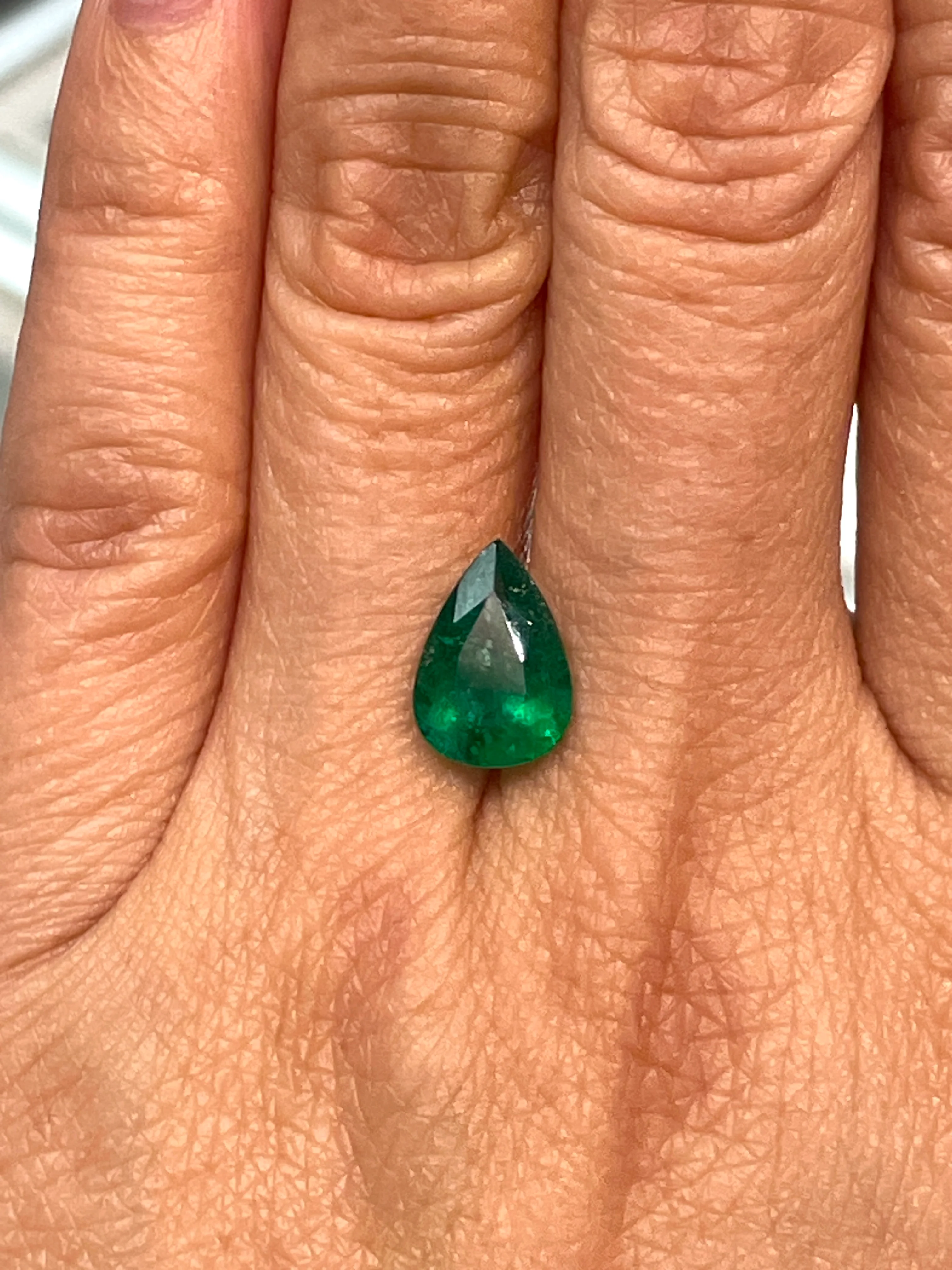 2.49 Carat Emerald - Image 3
