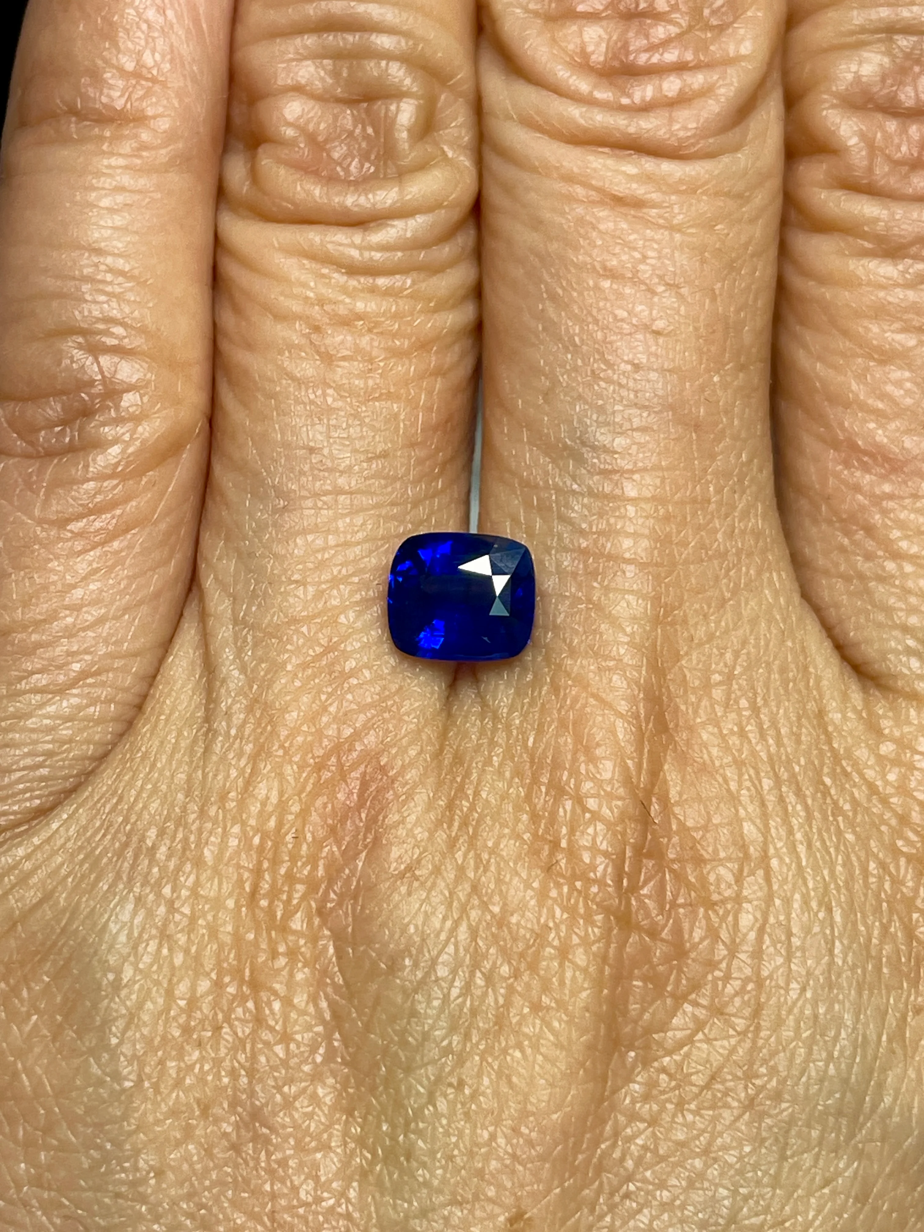 2.53 Carat Blue Sapphire - Image 3