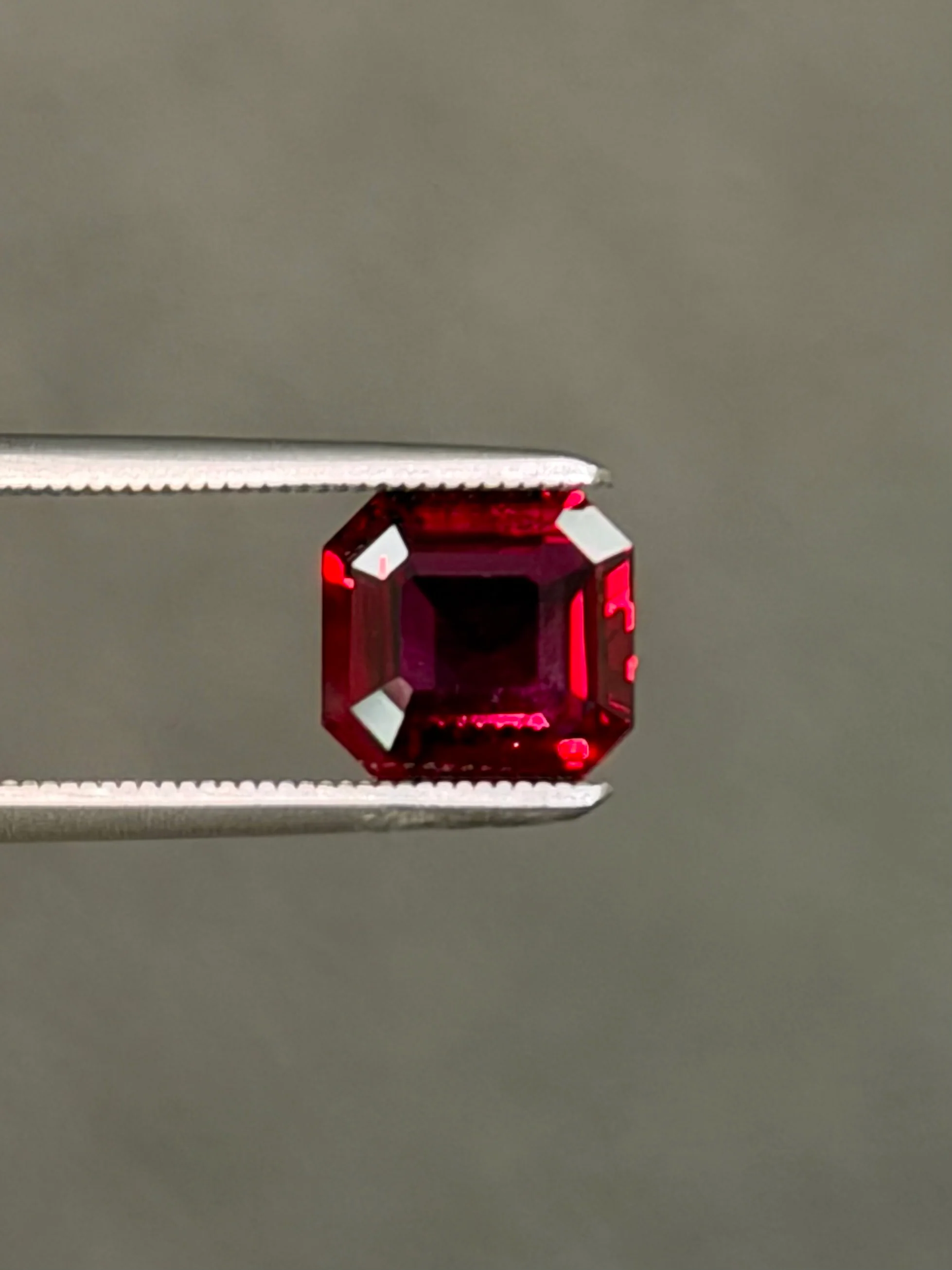 2.55 Carat Ruby - Image 2