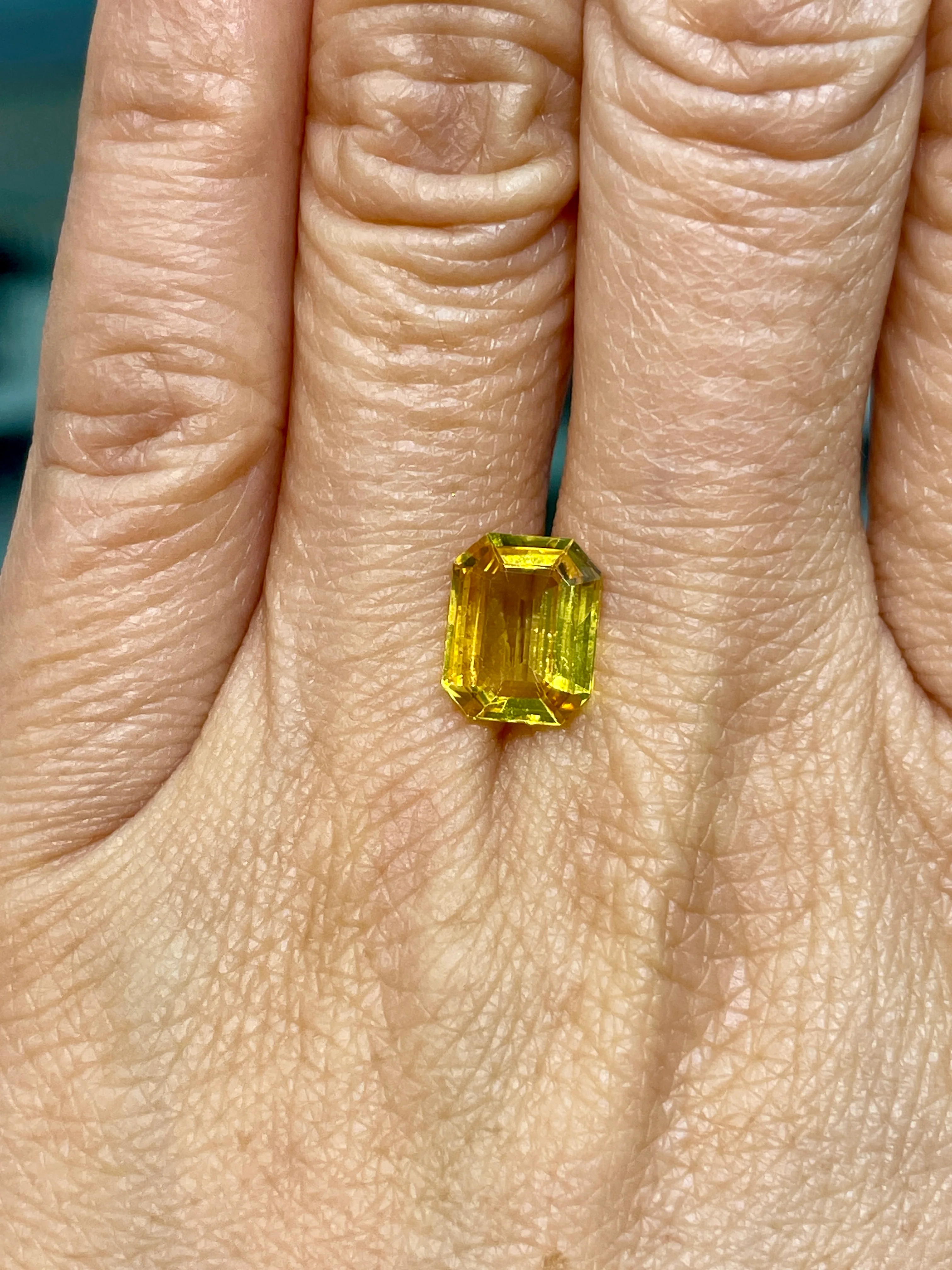 2.77 Carat Yellow Sapphire - Image 2