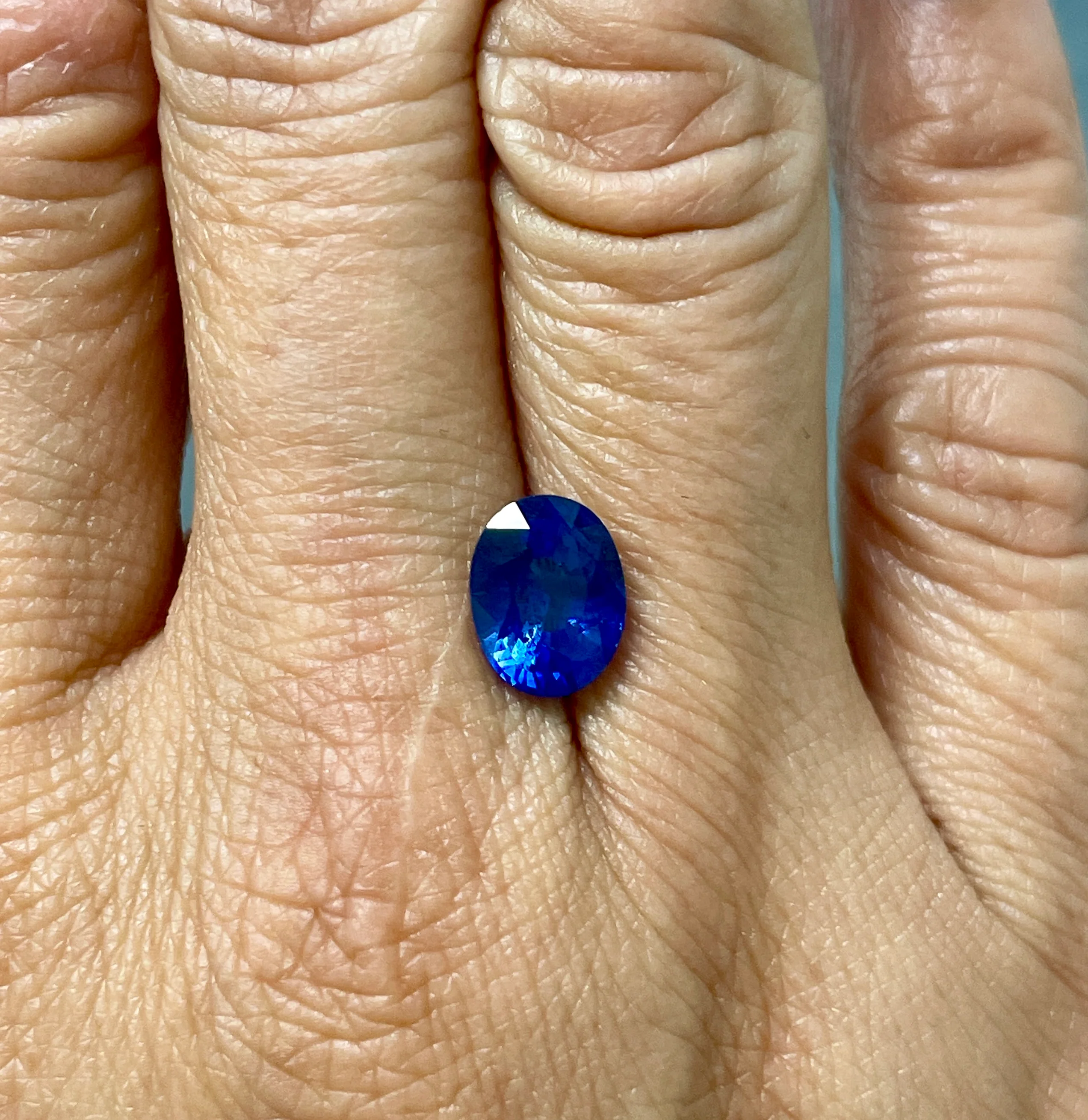 3.03 Carat Blue Sapphire - Image 3