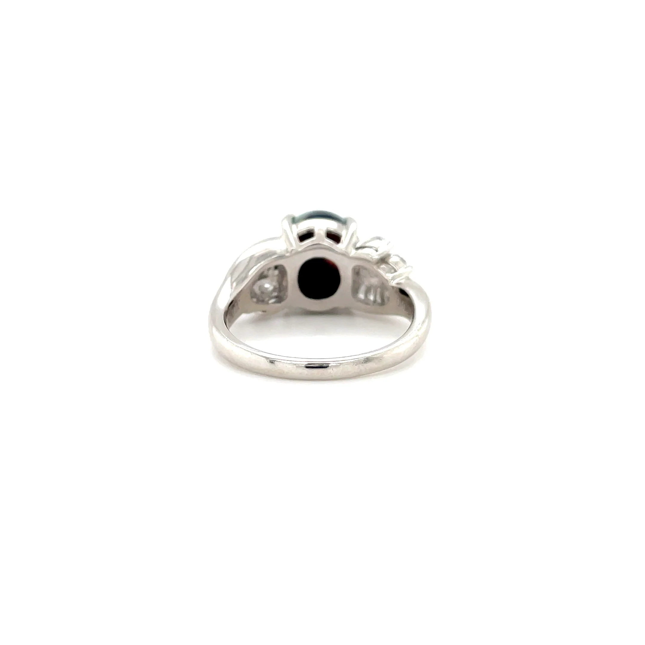 3.03 Carat Opal and Diamond Ring - Image 3