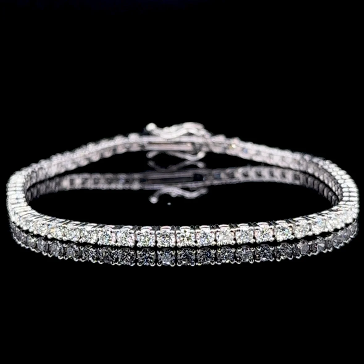 3.65 Carat Diamond Tennis Bracelet - Image 3