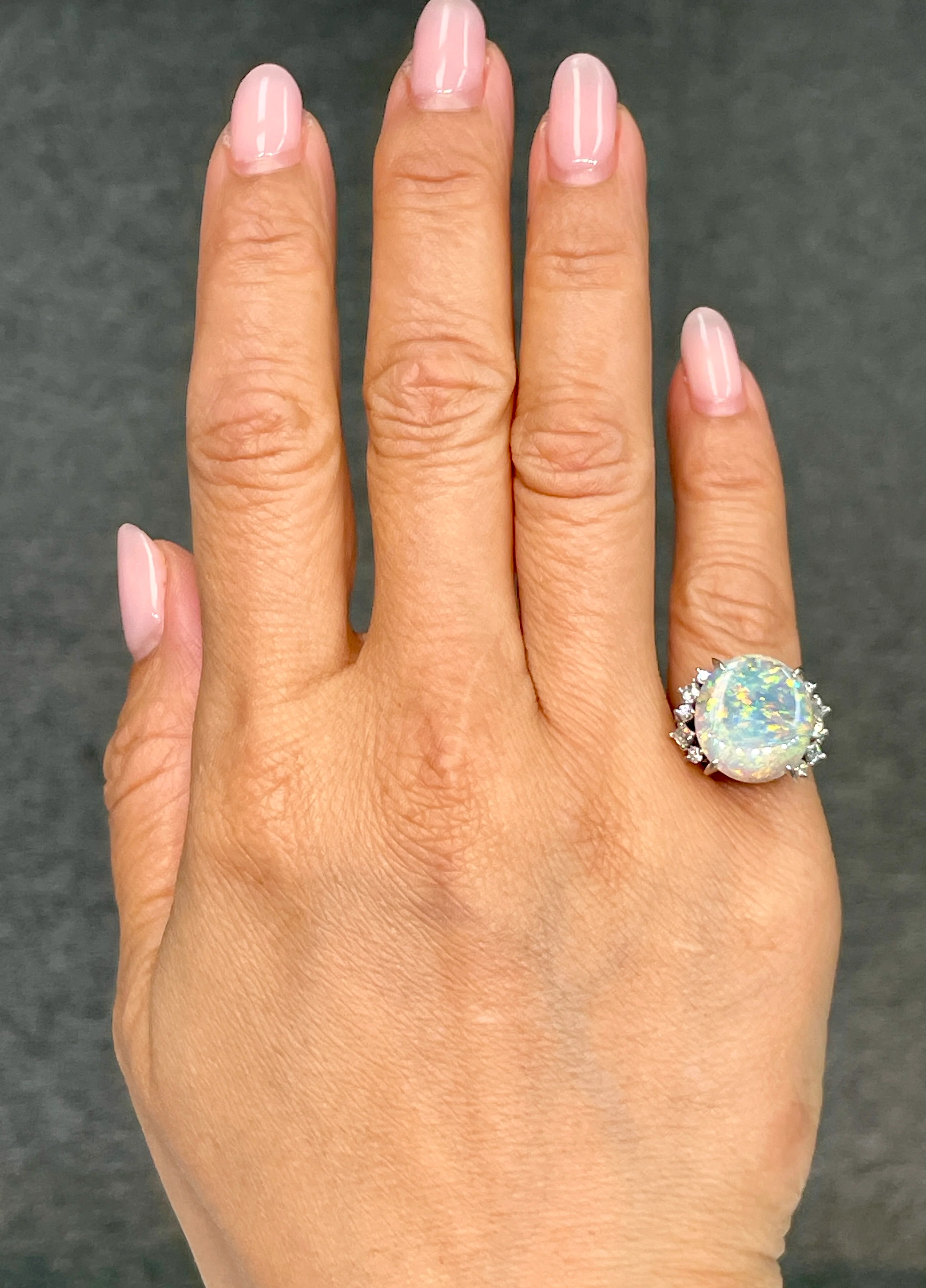 4.24 Carat Opal and Diamond Ring - Image 5