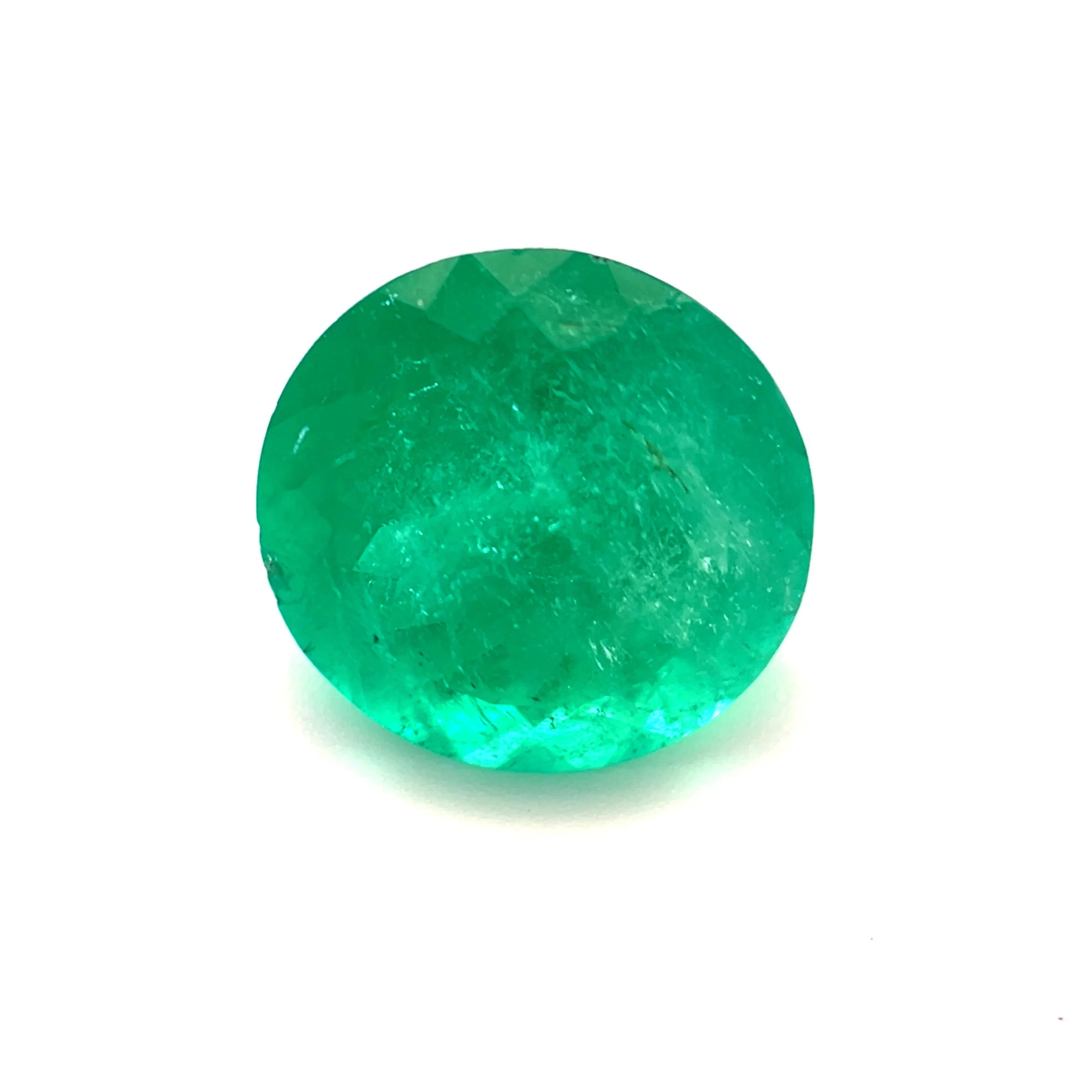 4.37 Carat Colombian Emerald - Image 2