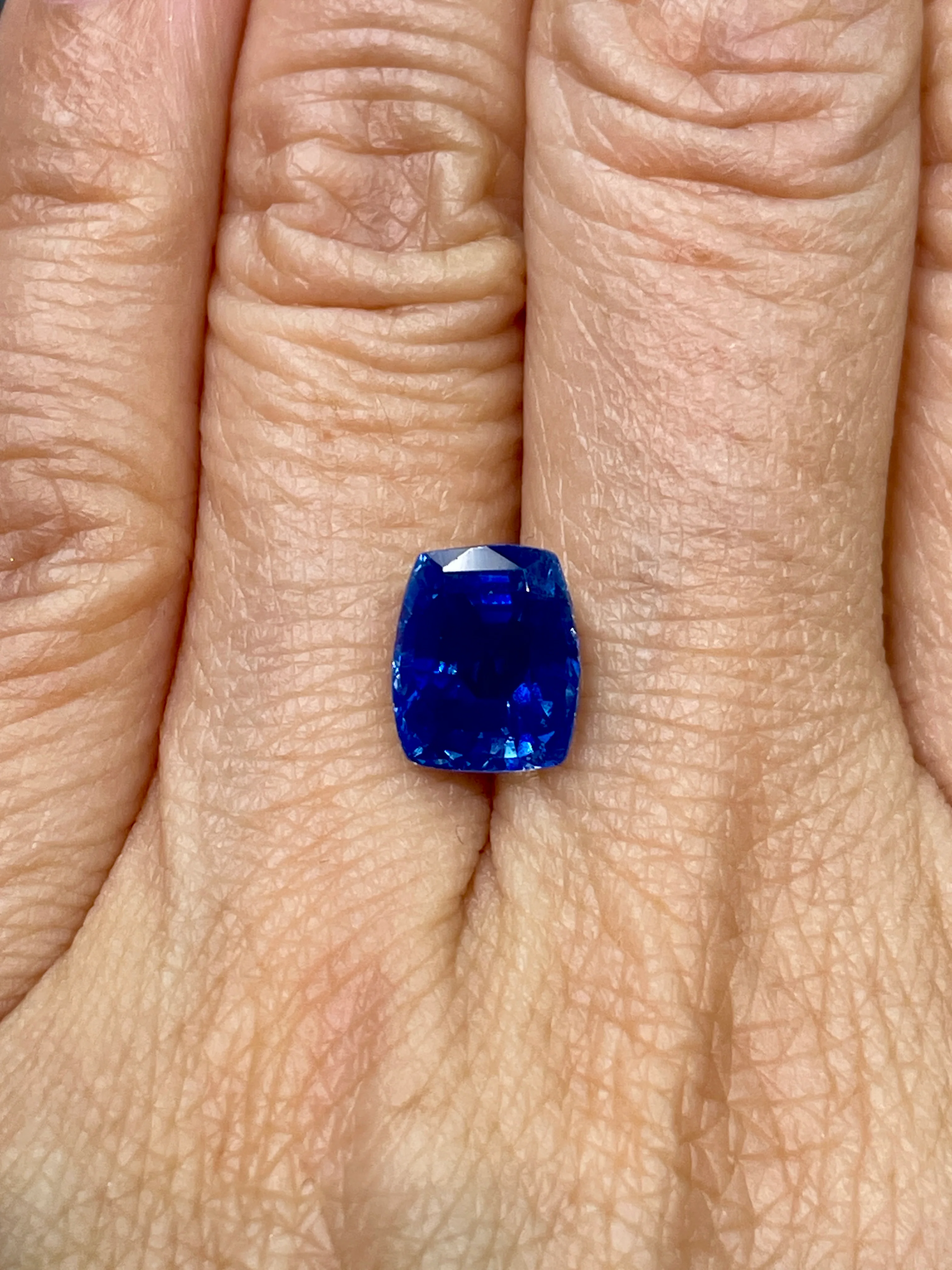 5.35 Carat No Heat Blue Sapphire - AGL - Image 2