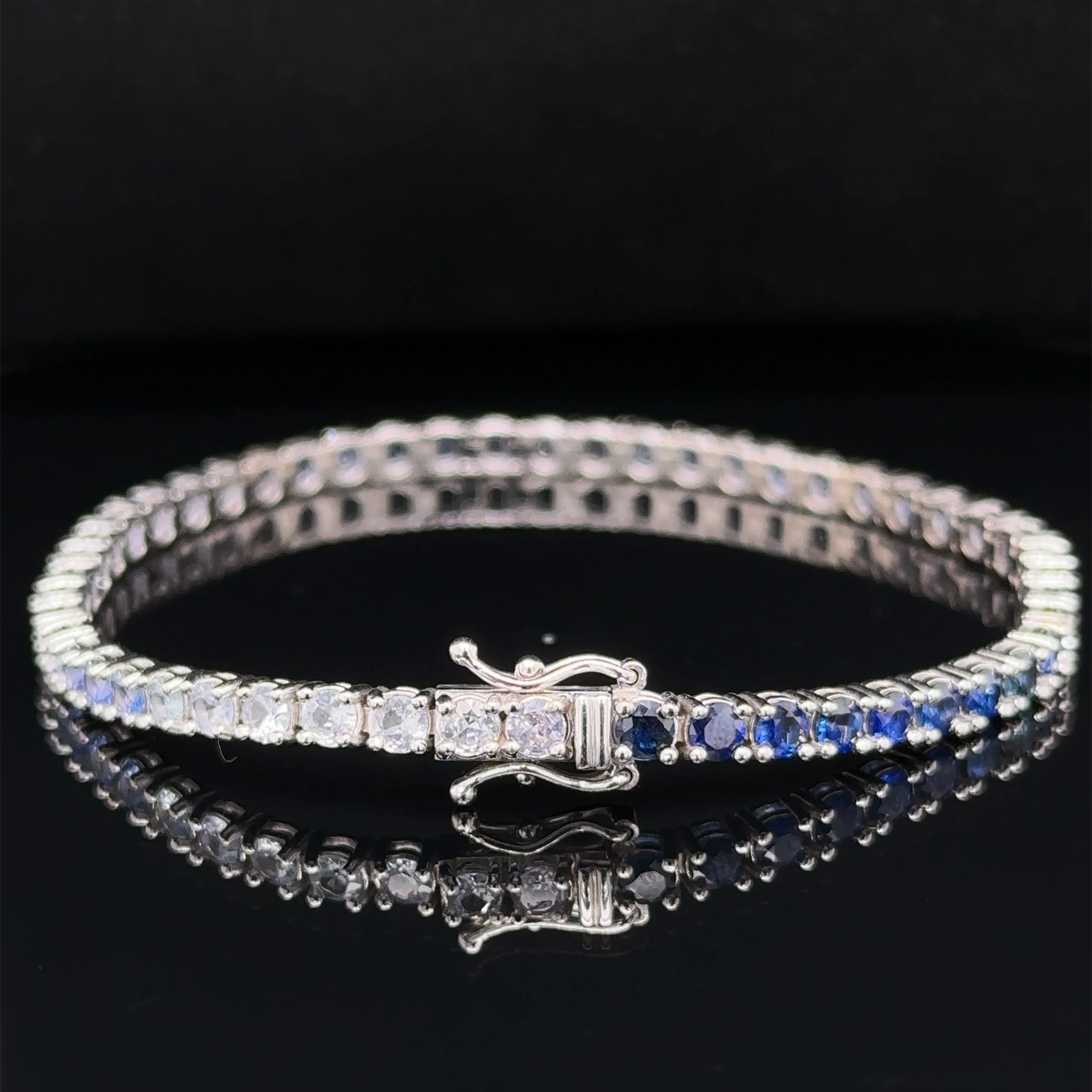 6.28 Carat Ombré Sapphire Tennis Bracelet - Image 4
