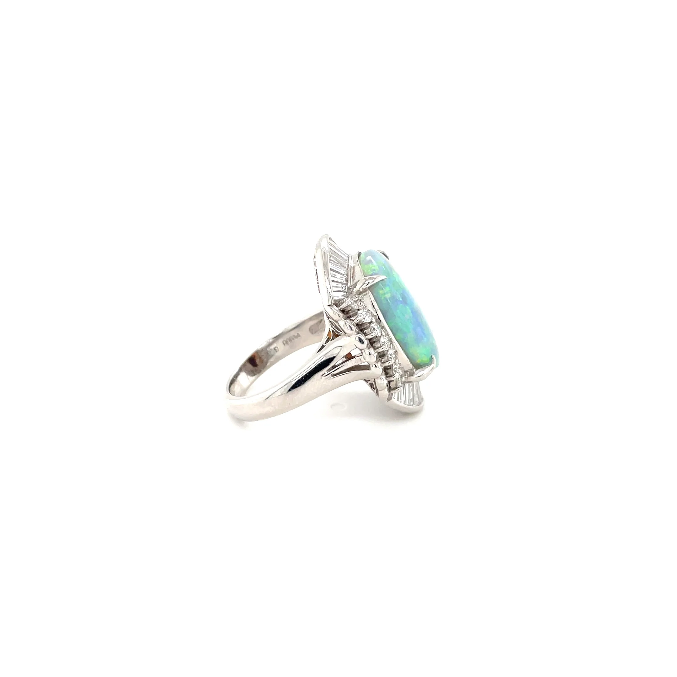 6.63 Carat Opal and Diamond Ring - Image 4