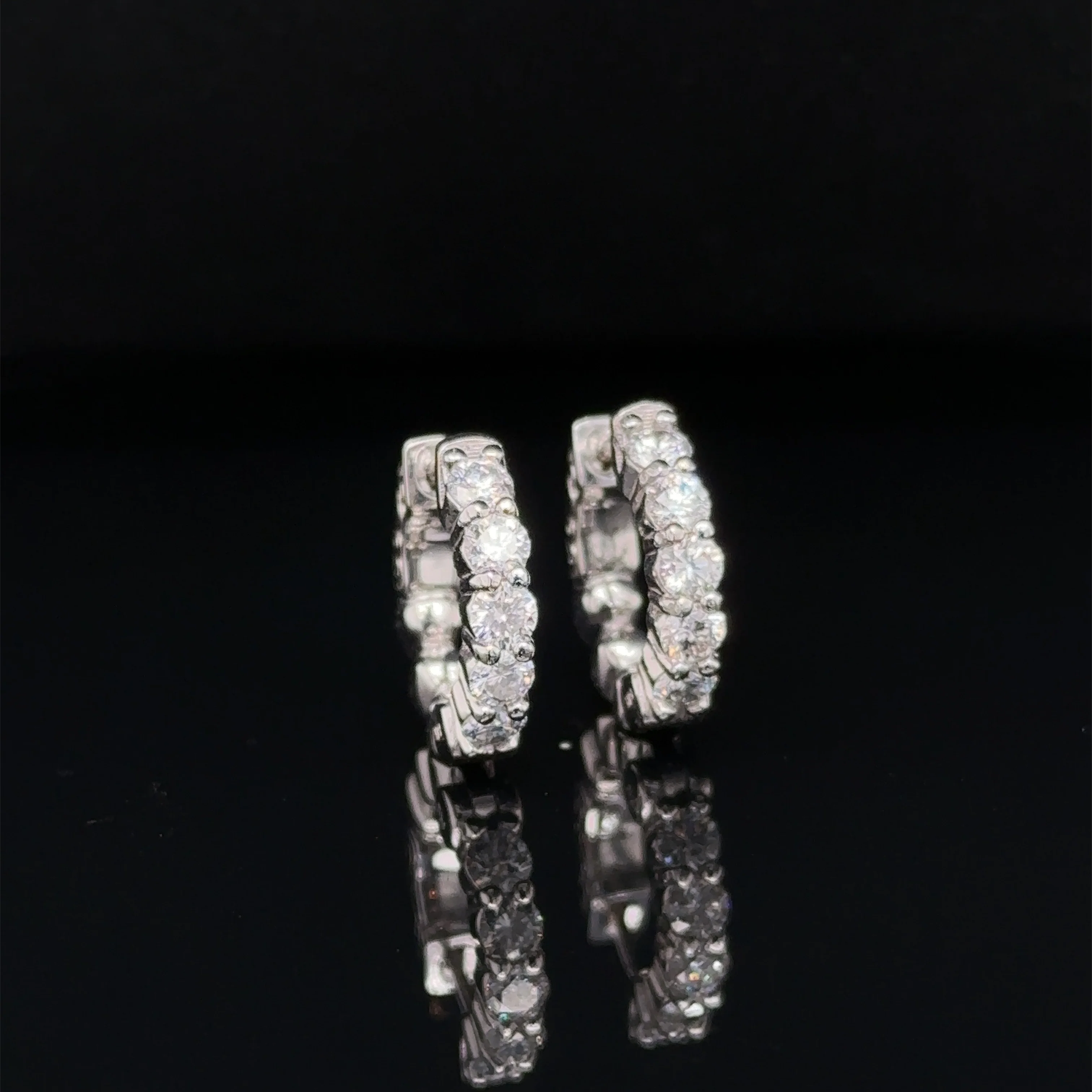 1.00 Carat Diamond Mini Hoop Earrings - Image 3