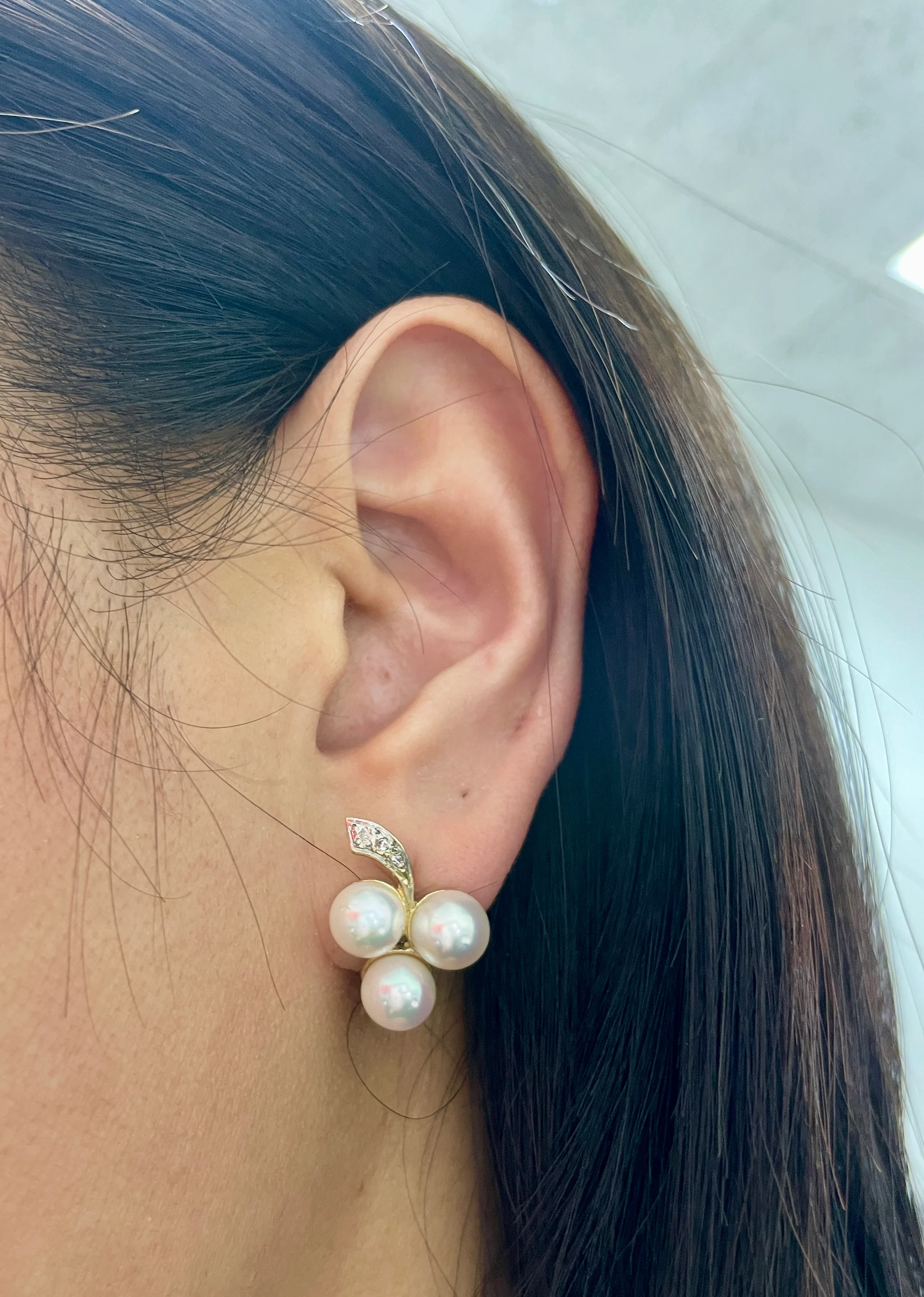 Freshwater Pearl with Diamond - Image 2