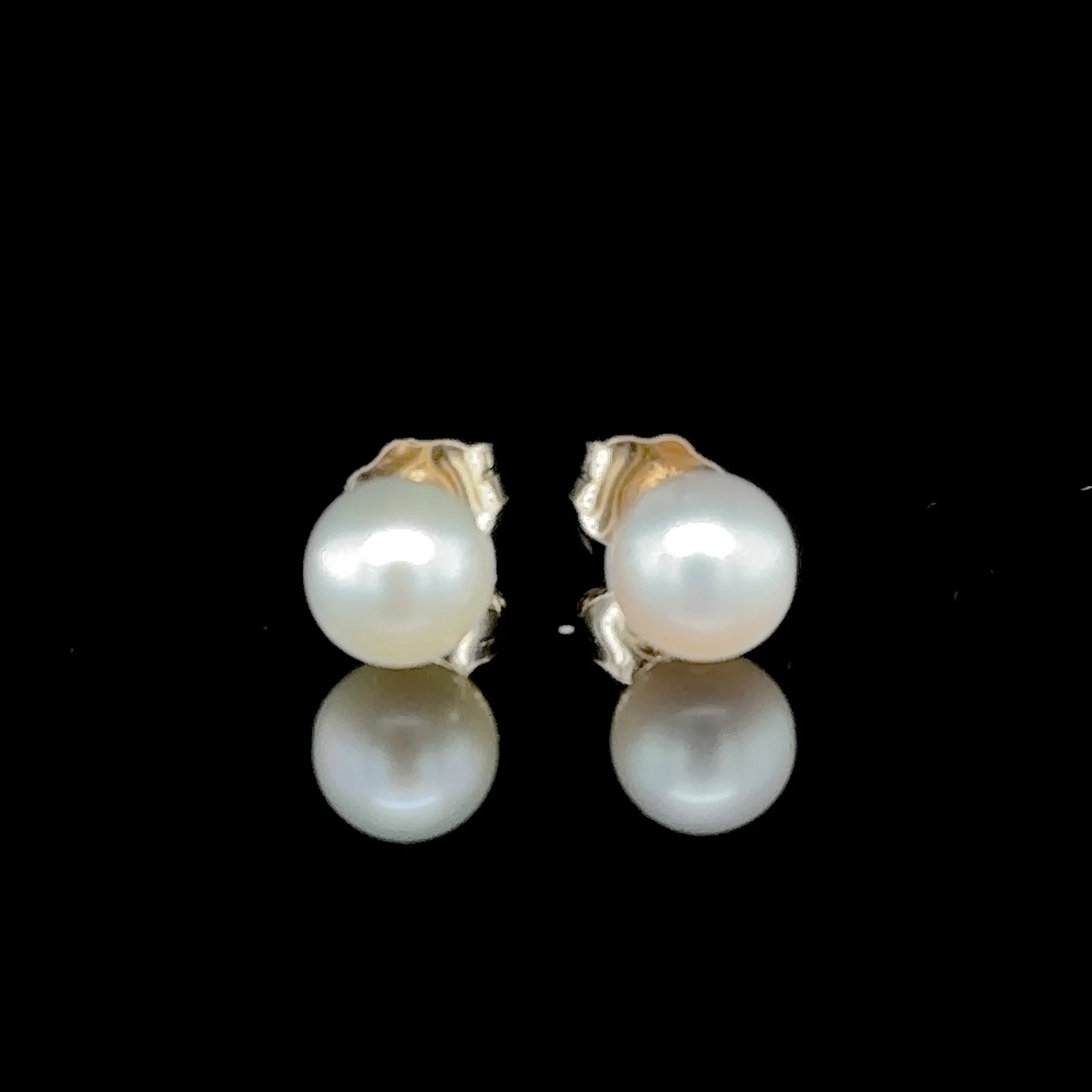 Pearl Studs - Image 3
